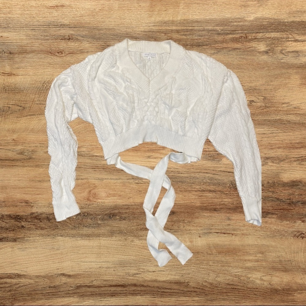 WHITE Crop Sweater